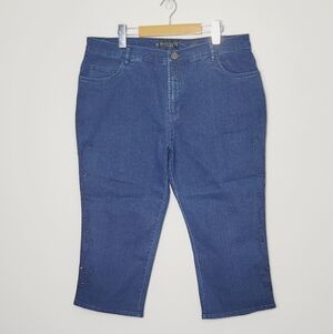 Rich Look NEW Cropped Blue Jeans Cotton Blend Floral Embroidered Details 1X NWT